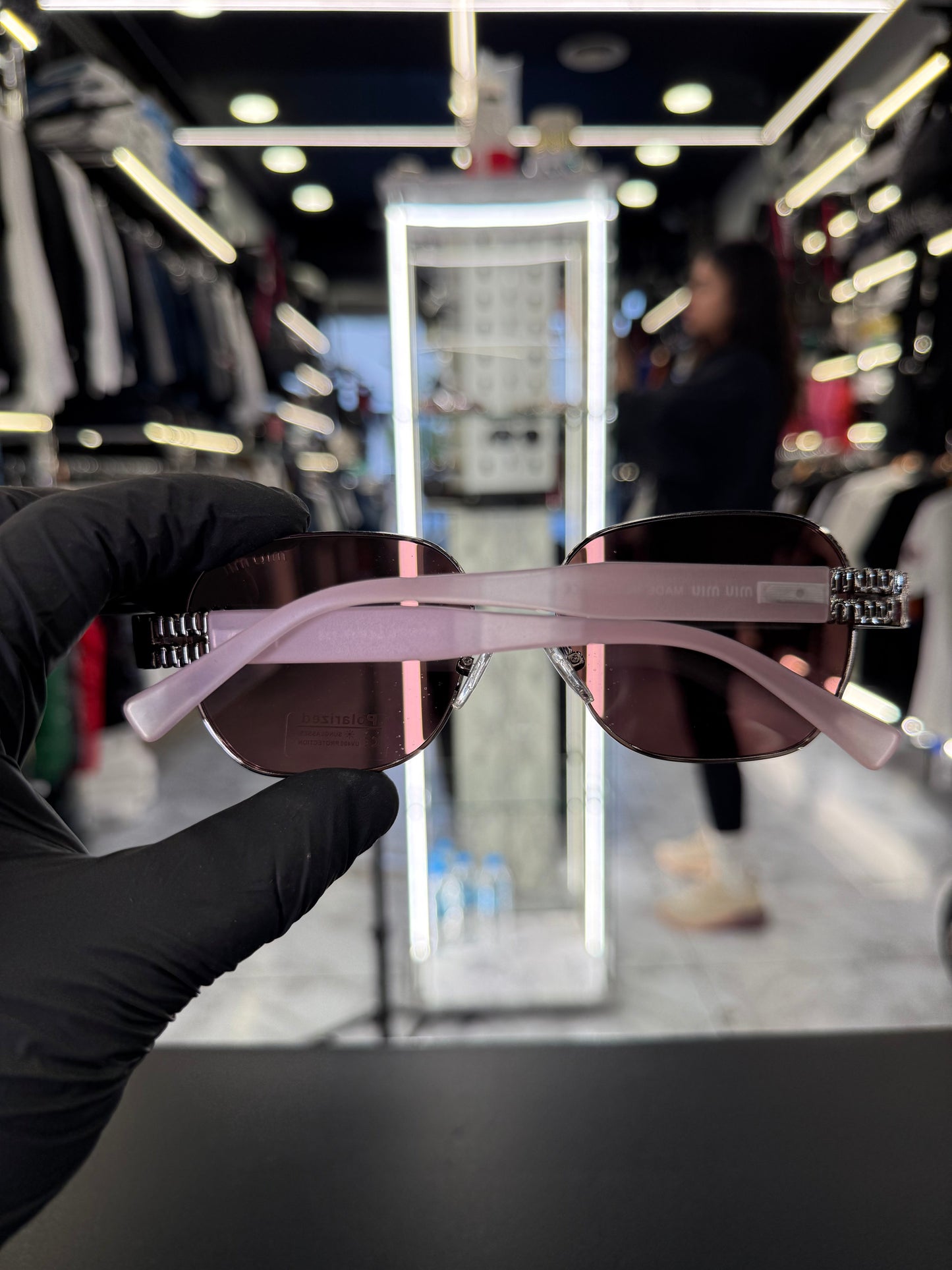 ΓΥΑΛΙΑ ΗΛΙΟΥ - MIU MIU