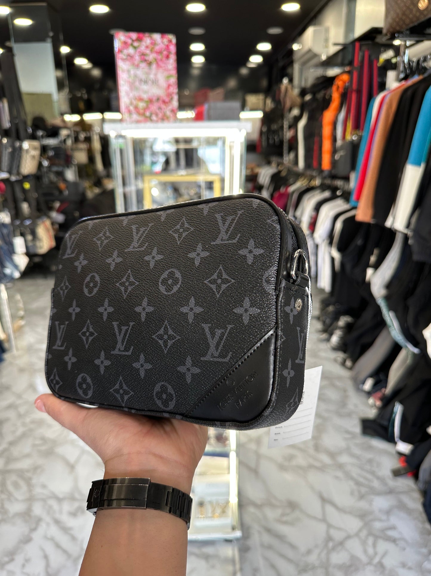 ΤΣΑΝΤΑΚΙ - LV