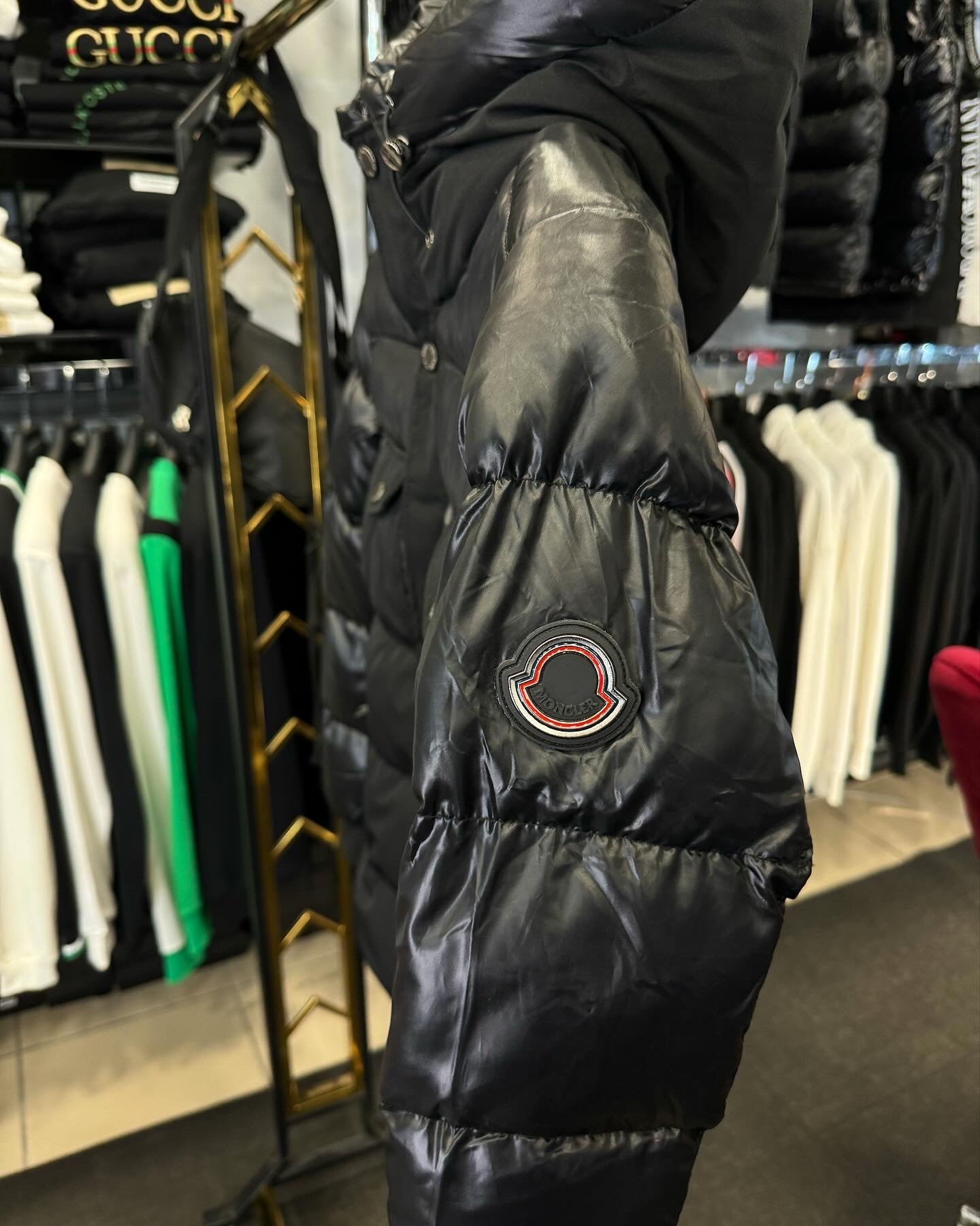 MONCLER ΜΠΟΥΦΑΝ