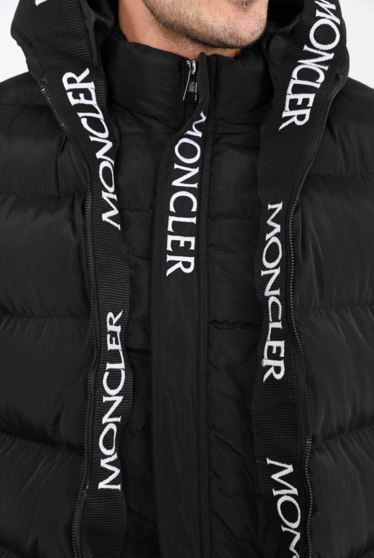 Moncler Μπουφάν