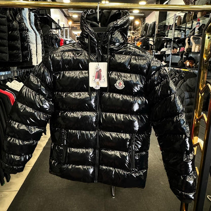 MONCLER ΜΠΟΥΦΑΝ ΓΥΑΛΙΣΤΕΡΟ