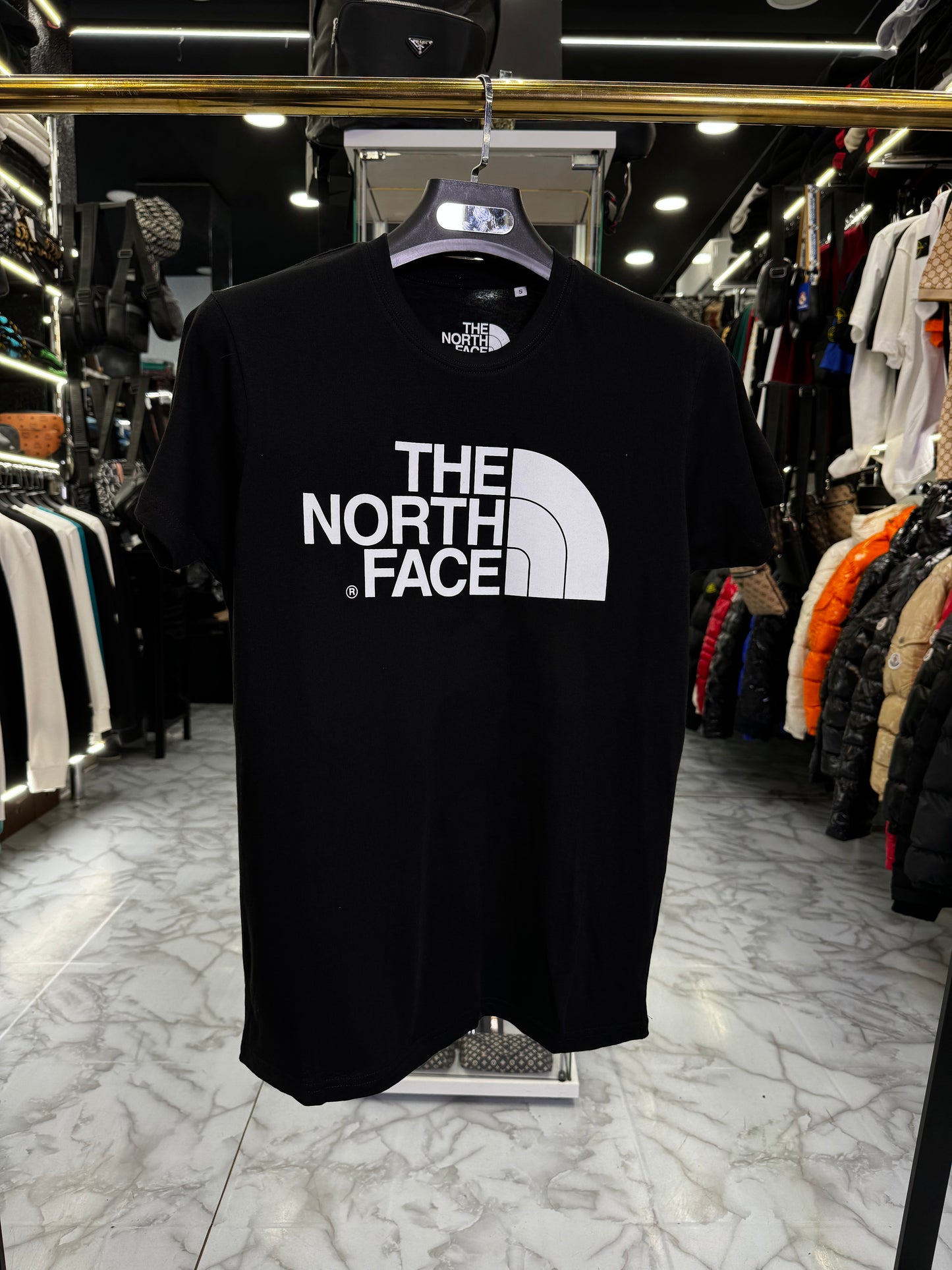 T-SHIRT CODE 1122