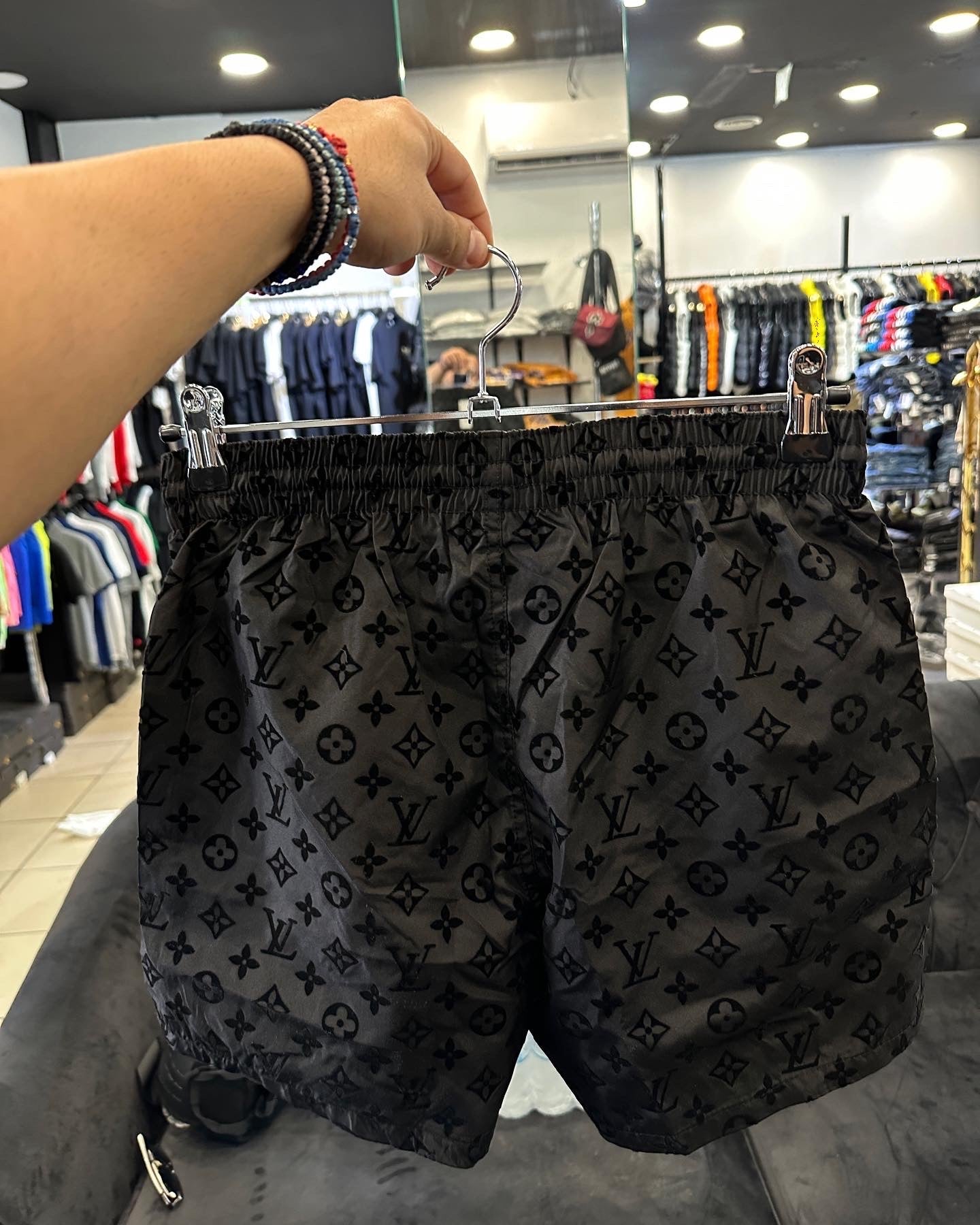 ΜΑΓΙΟ - Louis Vuitton 2025
