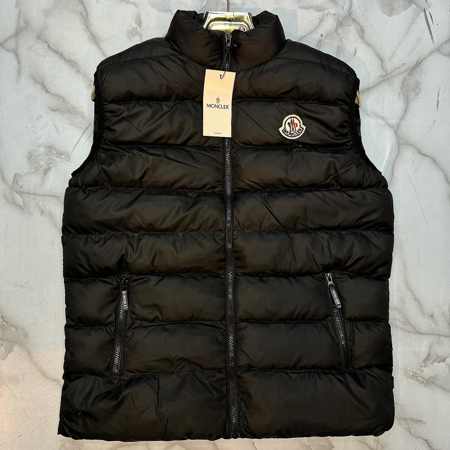 MONCLER - ΑΜΑΝΙΚΟ ΜΠΟΥΦΑΝ