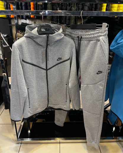 NIKE TECH FLEECE - ΣΕΤ ΦΟΡΜΕΣ