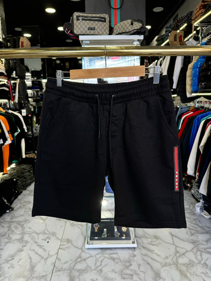 ΒΕΡΜΟΥΔΑ - PRADA 2025