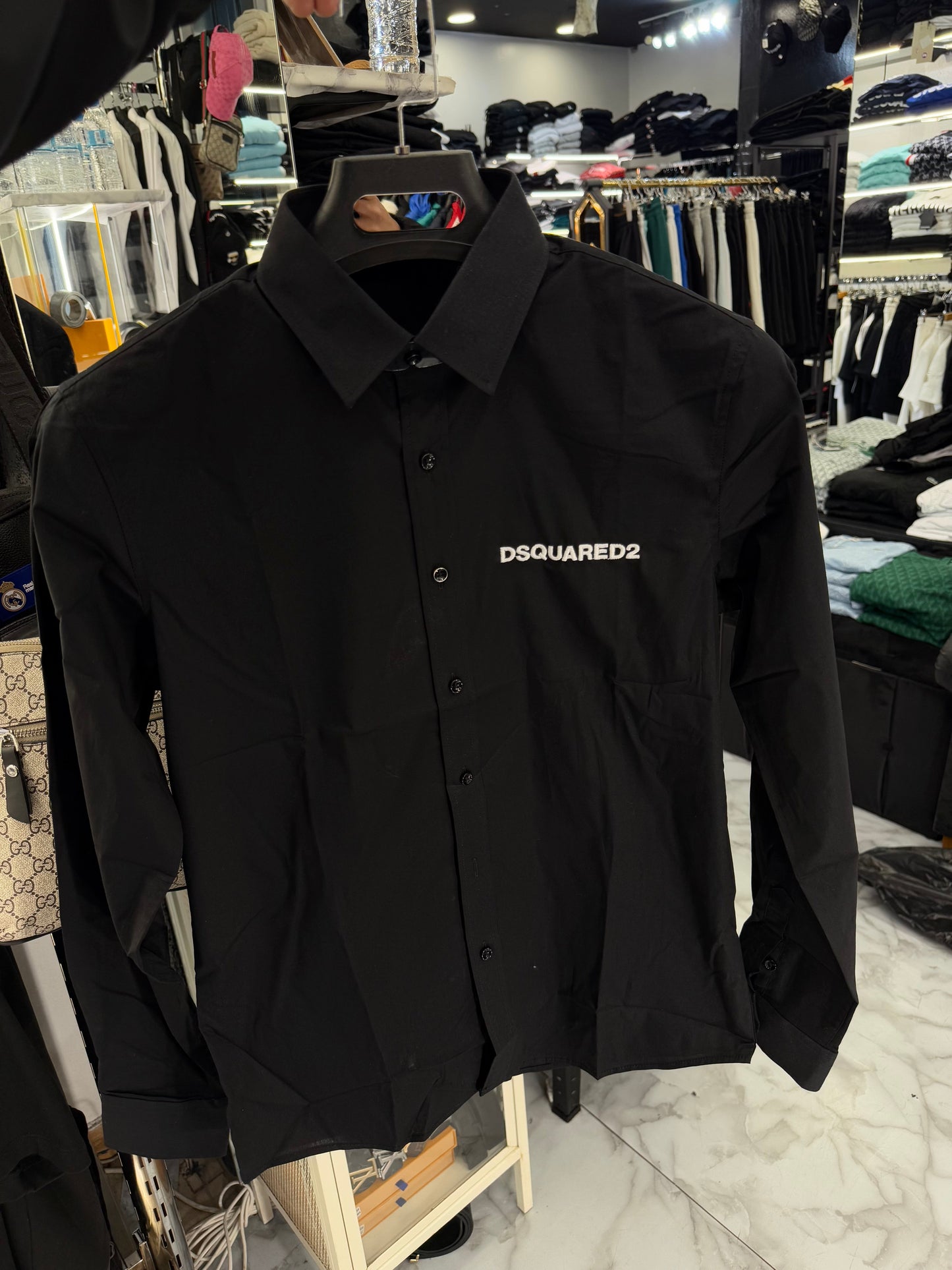 ΠΟΥΚΑΜΙΣΟ - DSQ2