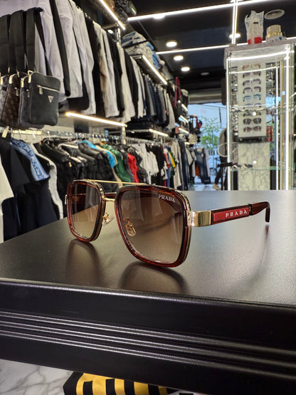 ΓΥΑΛΙΑ ΗΛΙΟΥ - PRADA