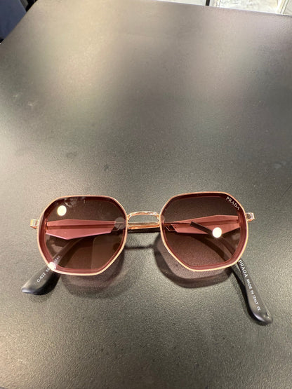 ΓΥΑΛΙΑ ΗΛΙΟΥ - PRADA