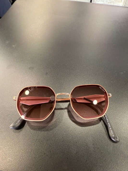 ΓΥΑΛΙΑ ΗΛΙΟΥ - PRADA