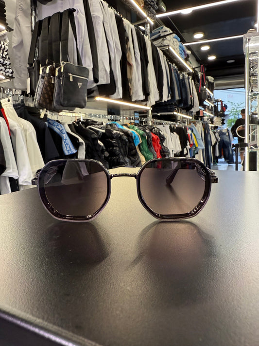 ΓΥΑΛΙΑ ΗΛΙΟΥ - PRADA