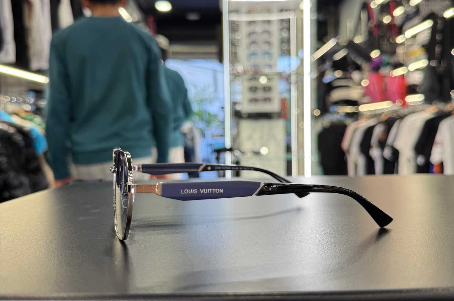 ΓΥΑΛΙΑ ΗΛΙΟΥ - LOUIS VUITTON