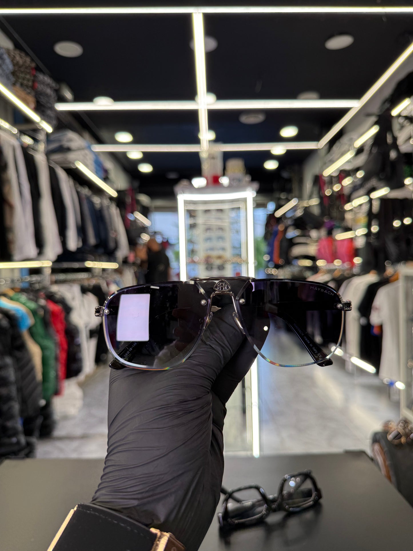 ΓΥΑΛΙΑ ΗΛΙΟΥ - MAYBACH