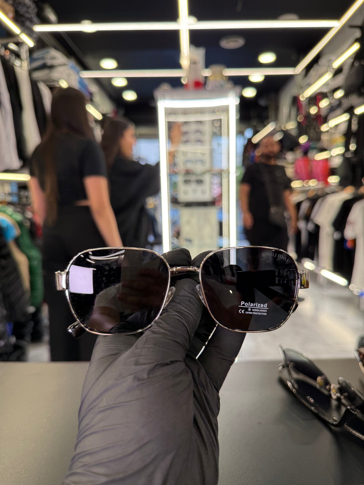 ΓΥΑΛΙΑ ΗΛΙΟΥ - MIU MIU