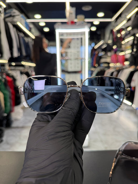 ΓΥΑΛΙΑ ΗΛΙΟΥ - MIU MIU