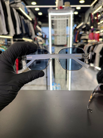 ΓΥΑΛΙΑ ΗΛΙΟΥ - MIU MIU