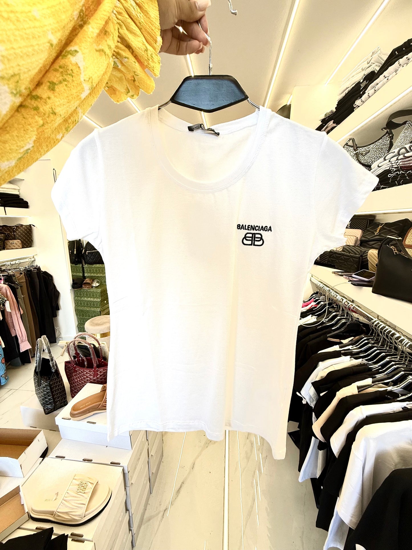 ΓΥΝΑΙΚΕΙΑ ΜΠΛΟΥΖΑ - CODE 38