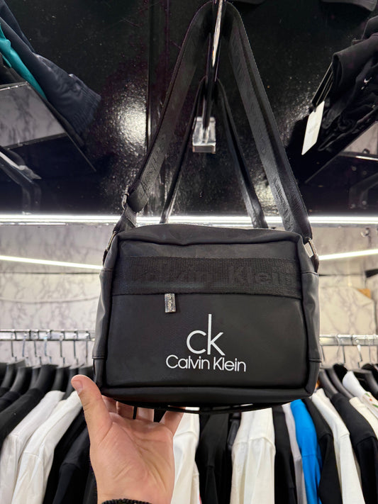 ΤΣΑΝΤΑΚΙ - CK