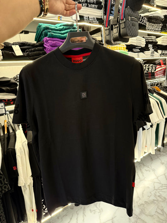 T-SHIRT - HUGO