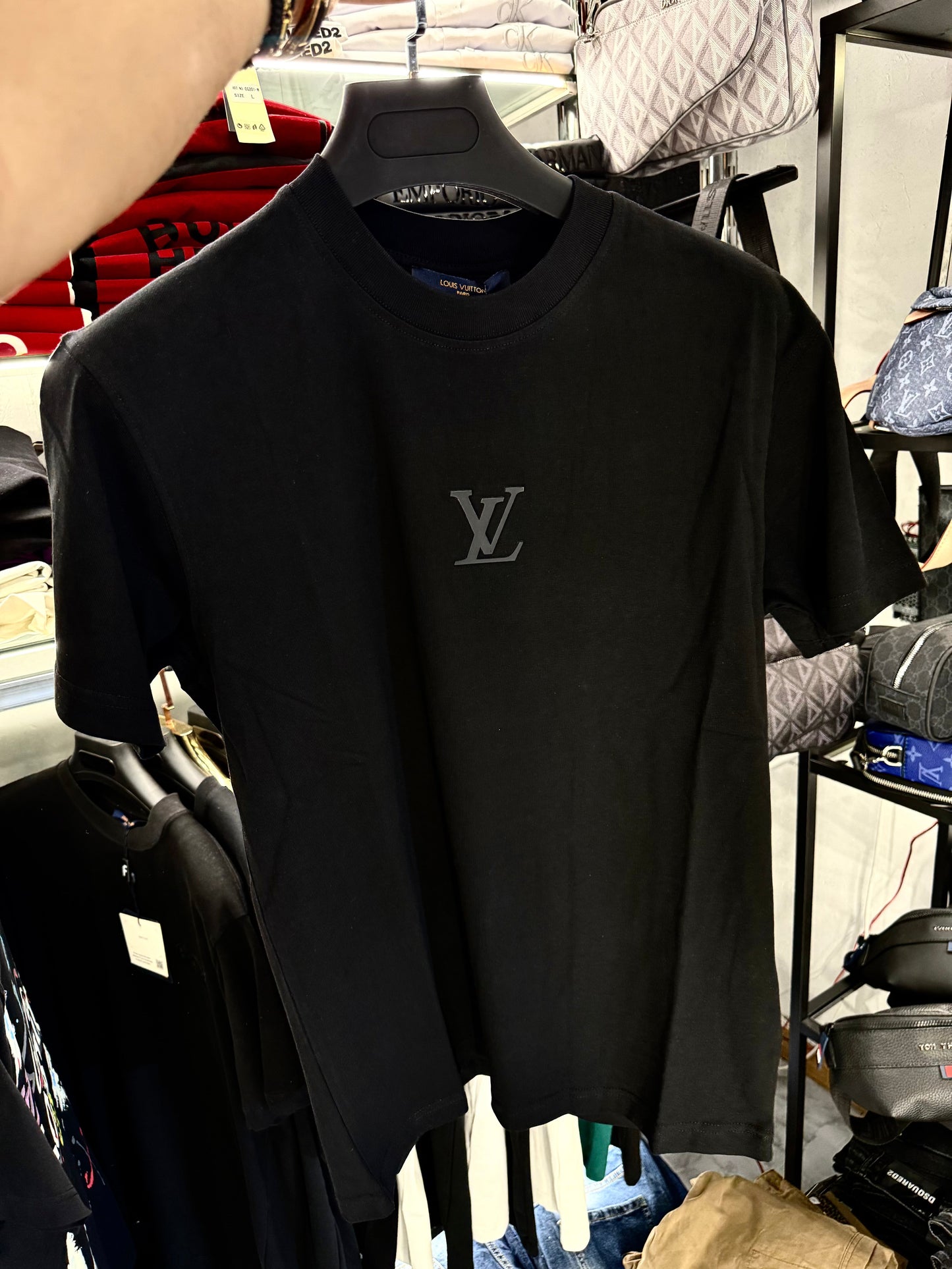 T-SHIRT - LOUIS VUITTON