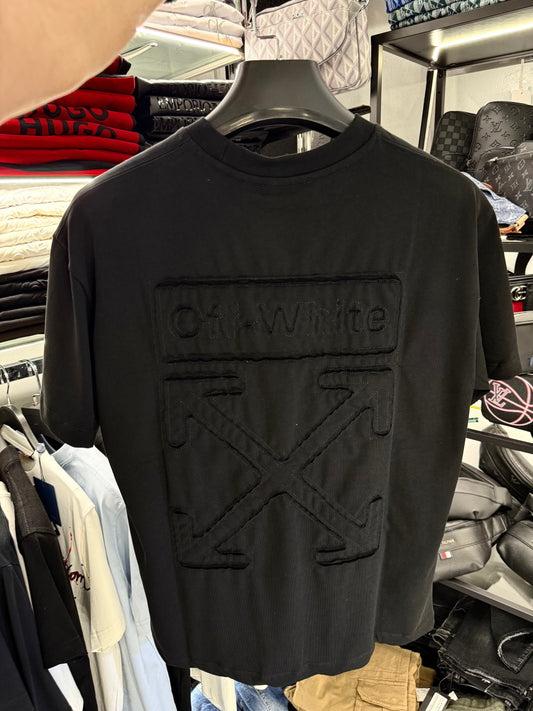T-SHIRT - OFF WHITE