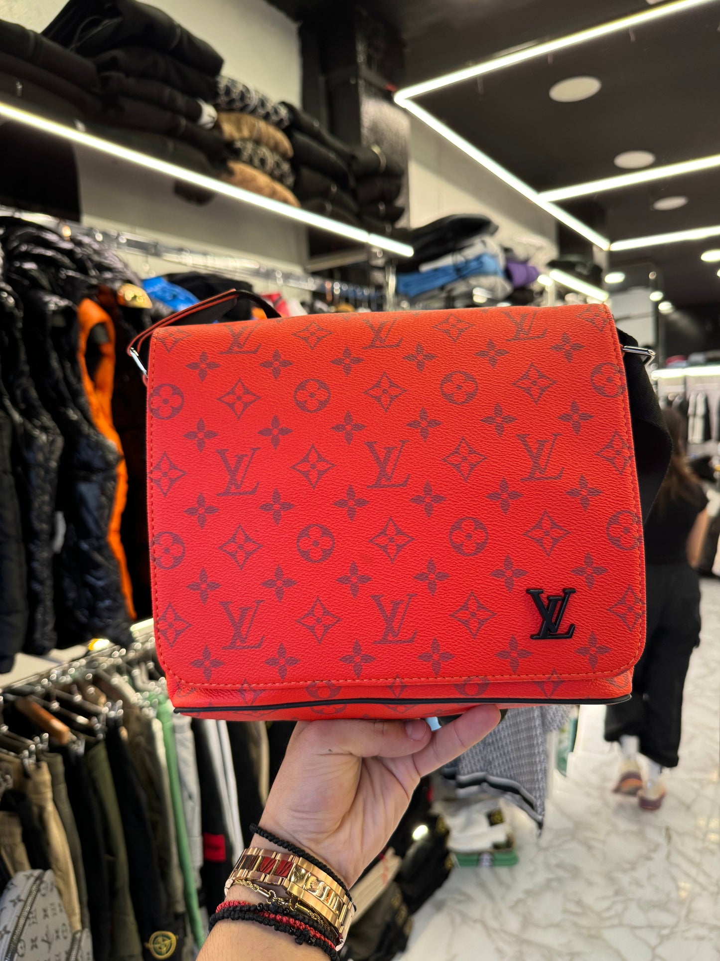 ΤΣΑΝΤΑΚΙ - LOUIS VUITTON