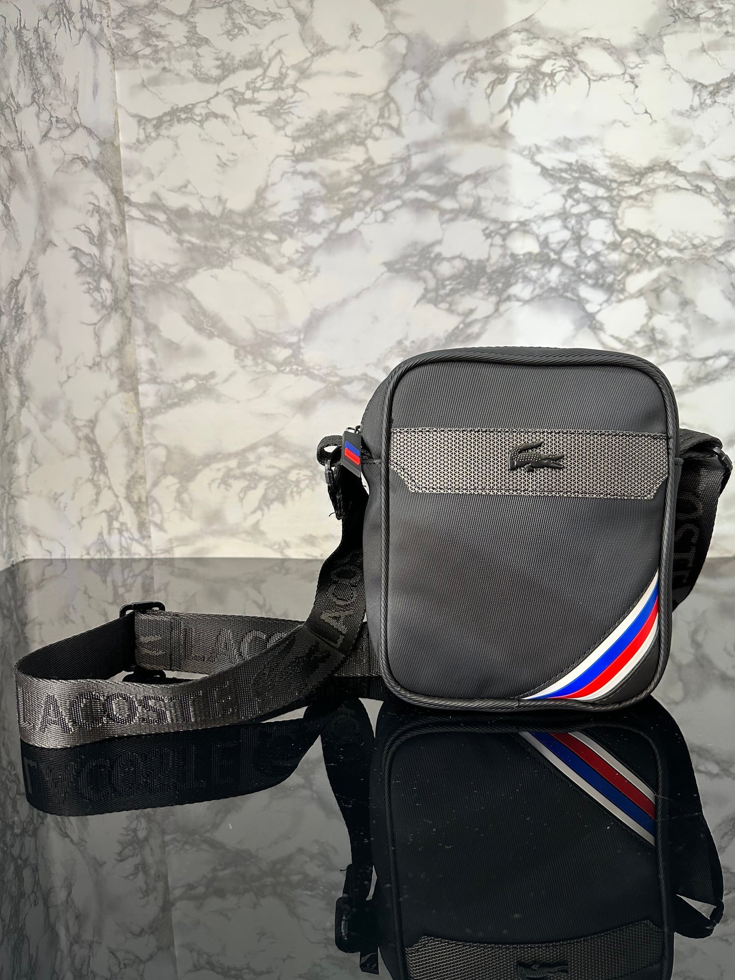 LACOSTE ΤΣΑΝΤΑΚΙ