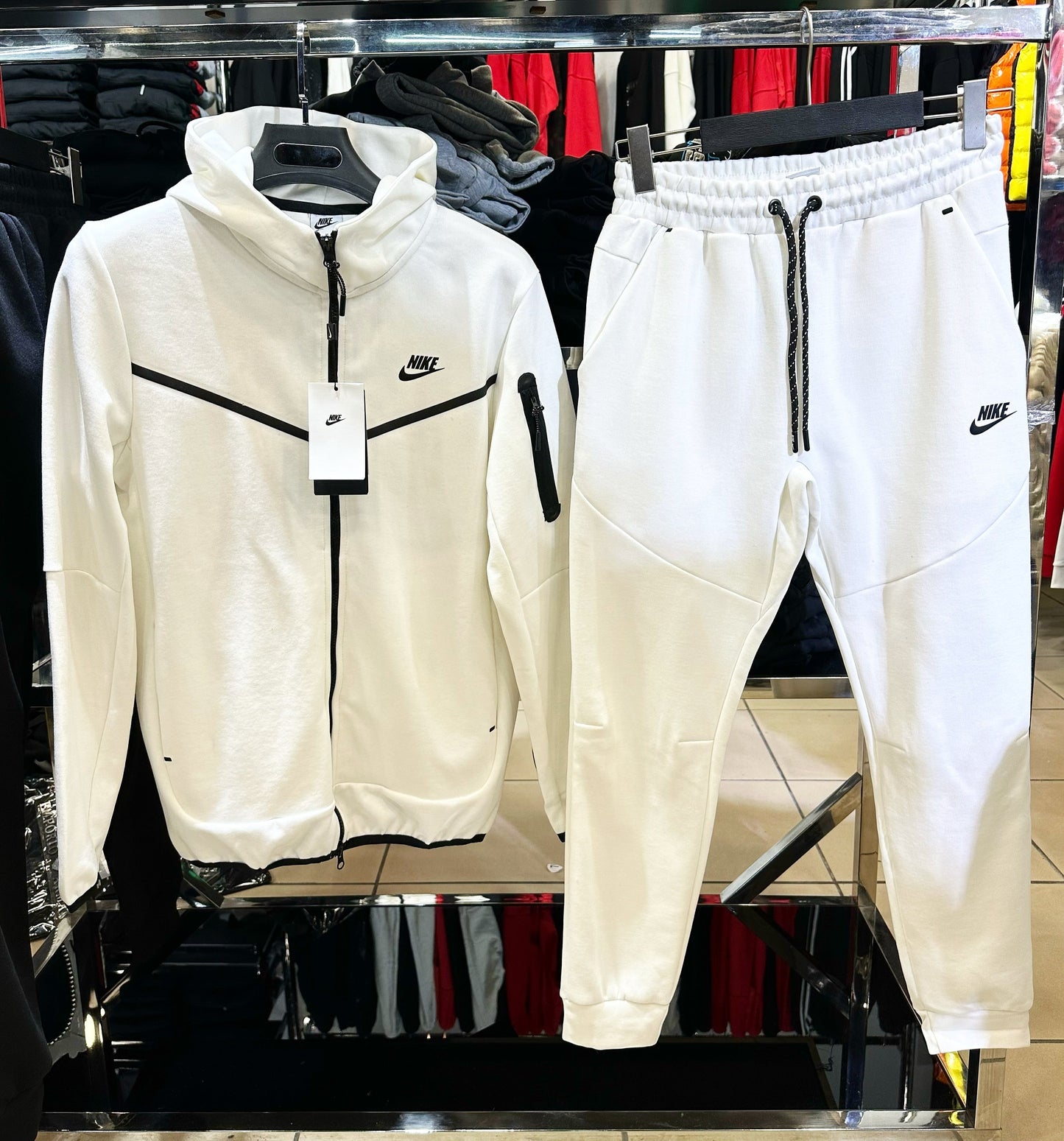 NIKE TECH FLEECE - ΣΕΤ ΦΟΡΜΕΣ