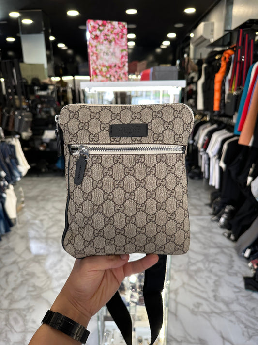 ΤΣΑΝΤΑΚΙ - GUCCI