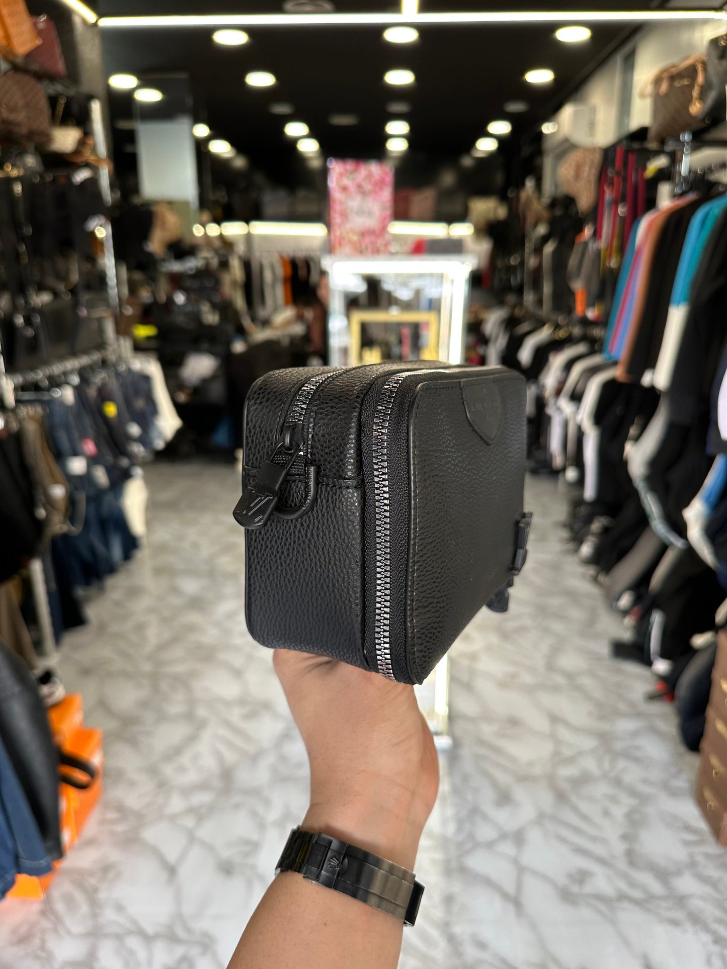 ΤΣΑΝΤΑΚΙ - LV