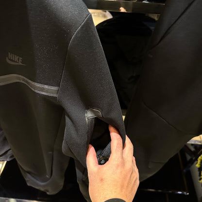 NIKE TECH FLEECE - ΣΕΤ ΦΟΡΜΕΣ